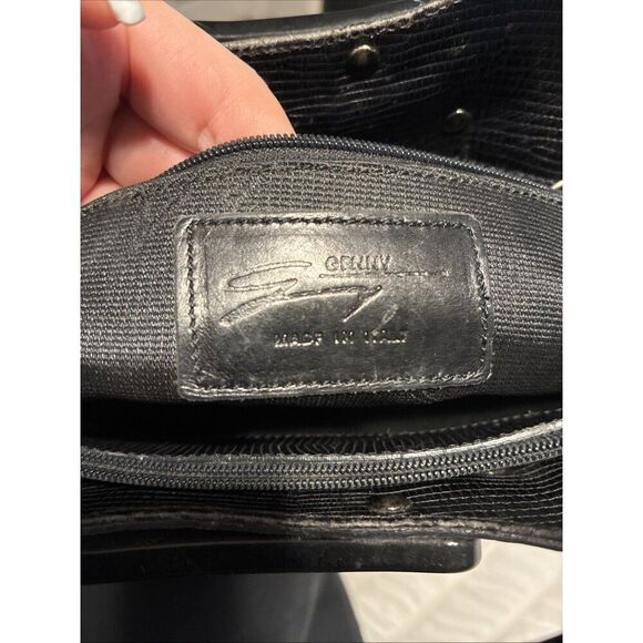 genny italy Authentic Lizard Leather Solid Black Shoulder Bag - Picture 8 of 9